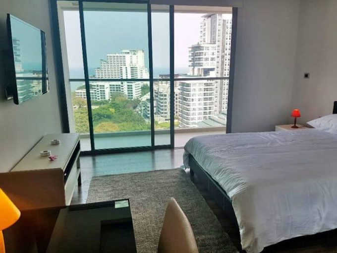 คอนโดพัทยา The Peak Towers condominium